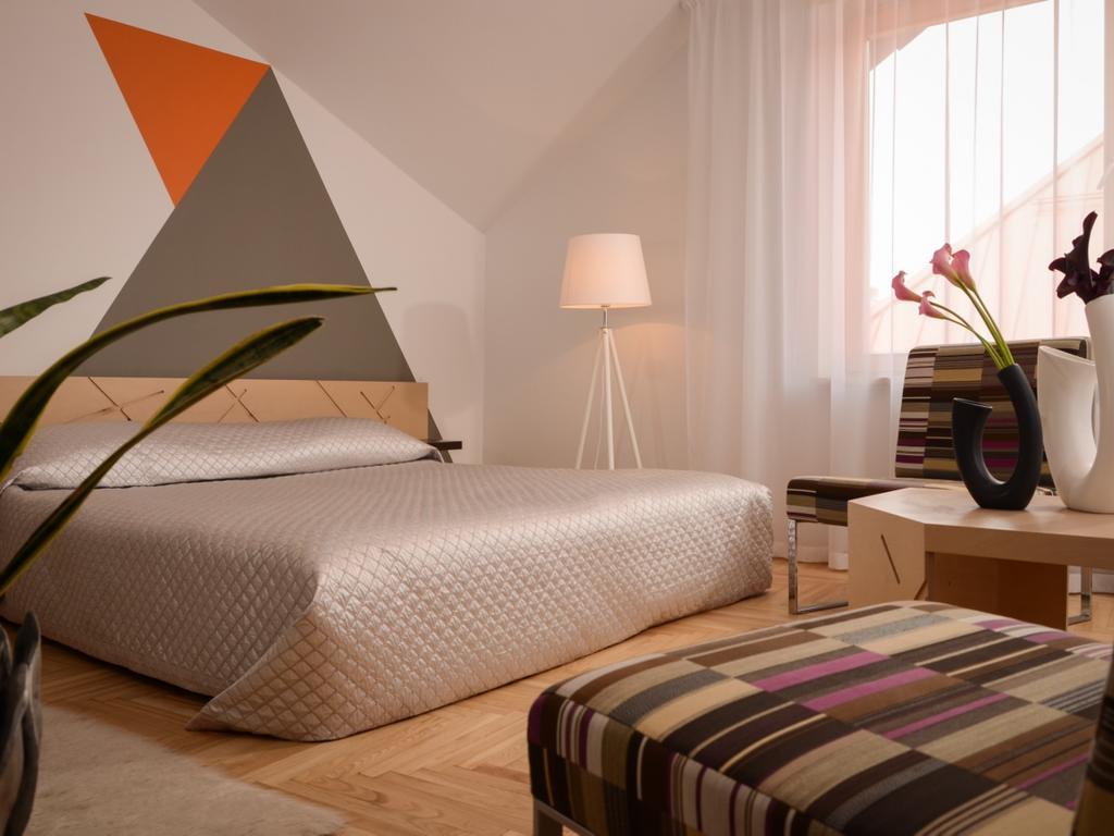 Mans Nams - Self Check In Hotel Saldus Zimmer foto